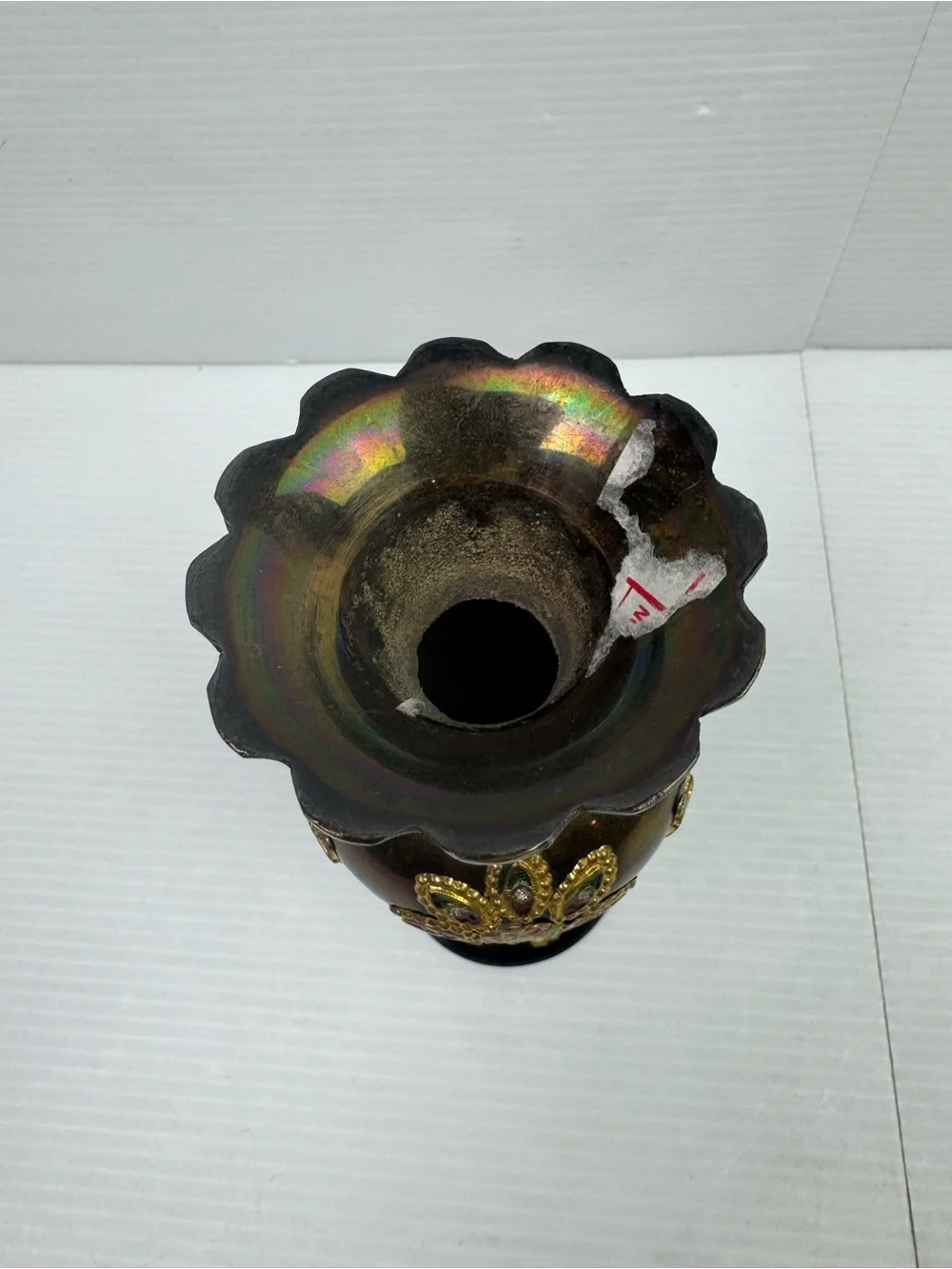 Indian? Iridescent Brass Vase Enamel Gem Medallion Scalloped Rim 6” Decor VTG